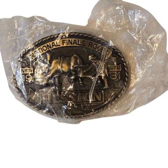 1981 NFR Belt Buckle Hesston NOS Bull Rider Clown Cowboy National Finals Rodeo - Picture 9 of 12